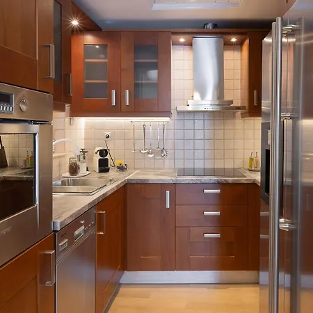 Cityscape Elegance, Sea View *