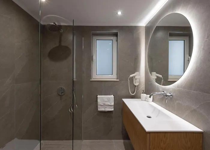 Cityscape Elegance, Sea View