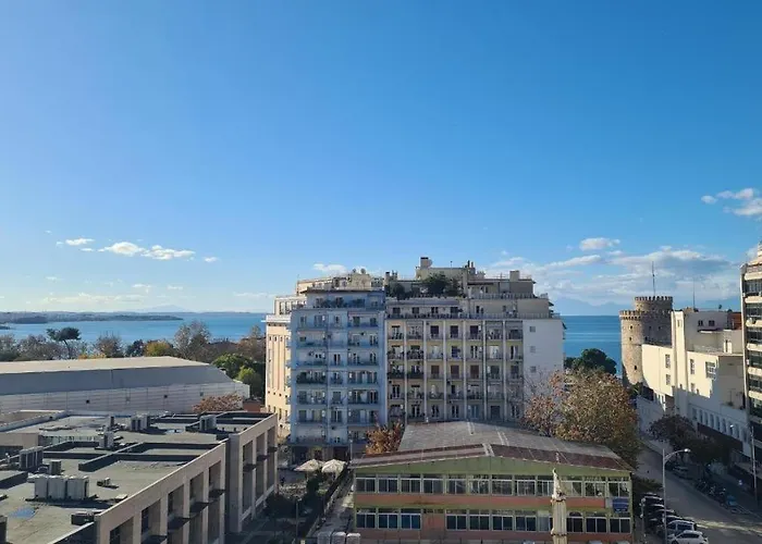 Cityscape Elegance, Sea View Tesalónica