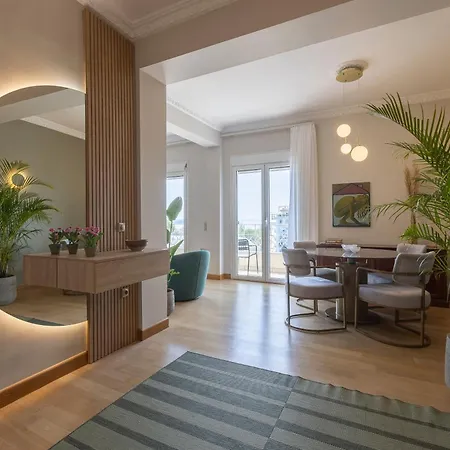Cityscape Elegance, Sea View Appartamento *