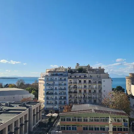 Cityscape Elegance, Sea View Salonicco